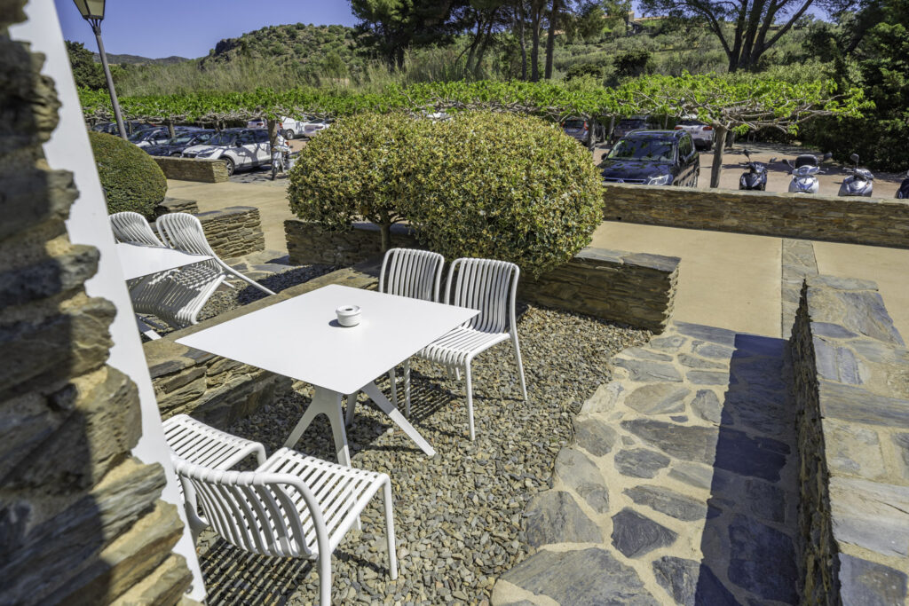 Studio Lateral sea view