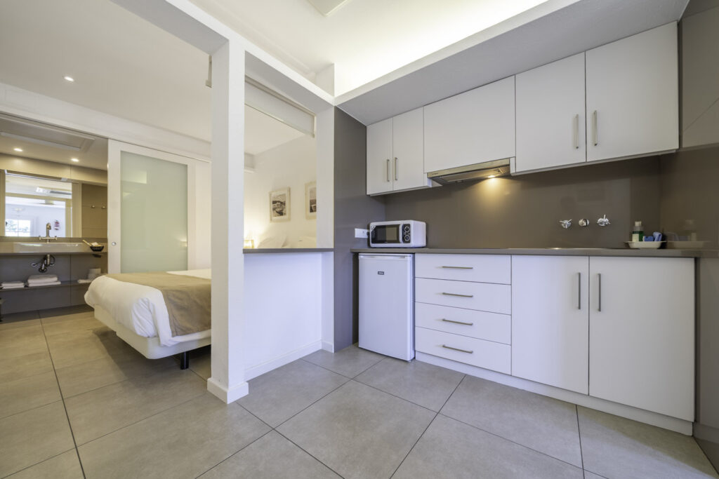 Studio Lateral sea view